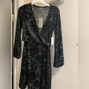 Mexx Black and Gray Floral Women's Robe